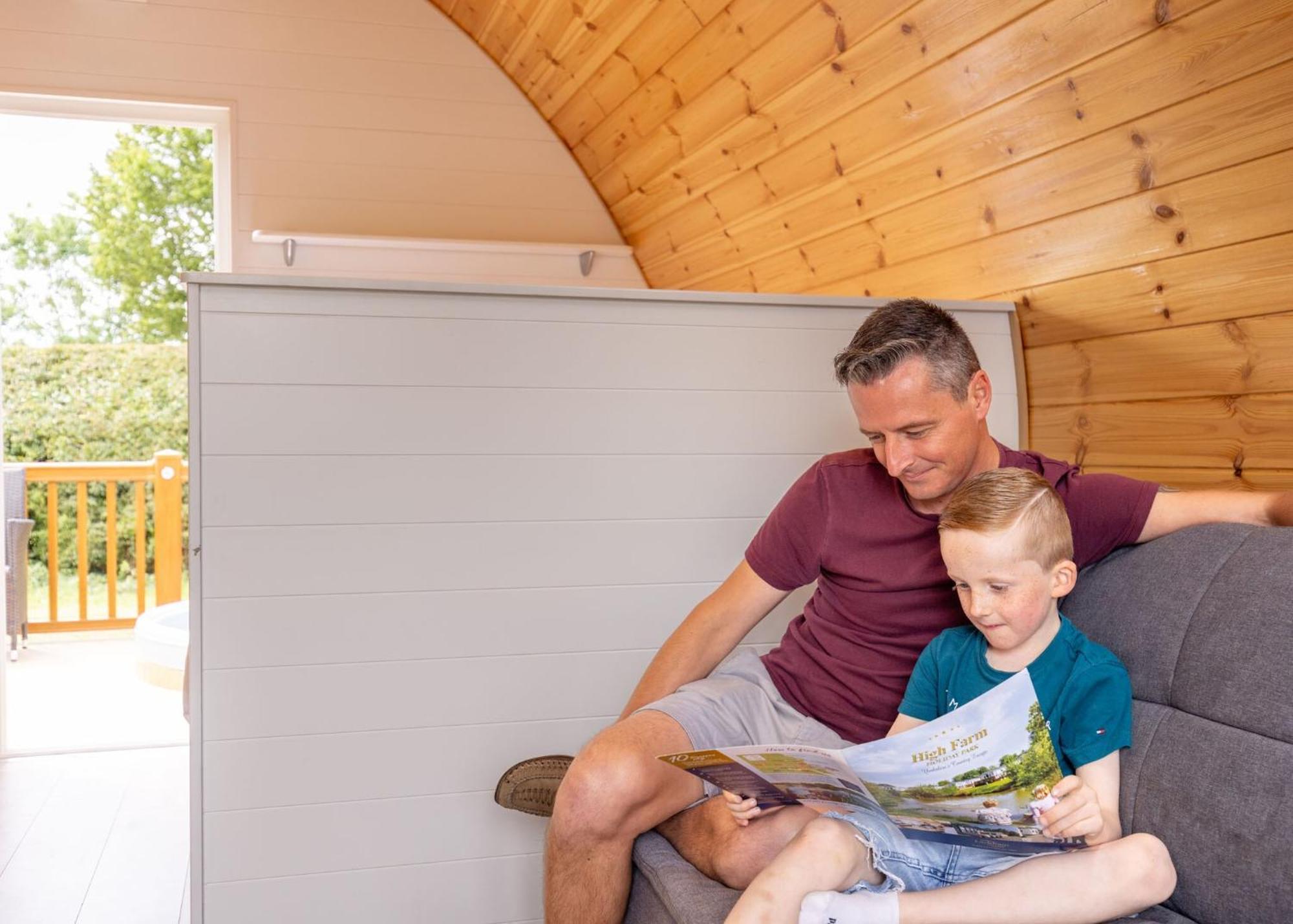 High Farm Holiday Park Routh 外观 照片